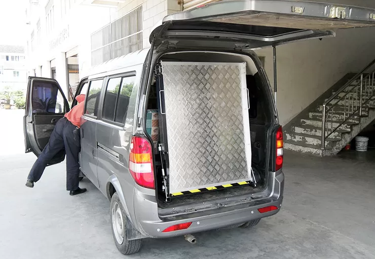 bmwr 2 wheelchair ramp 6