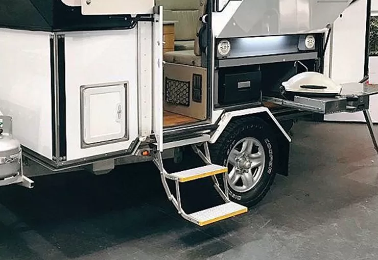 es f d series electric double folding step 1