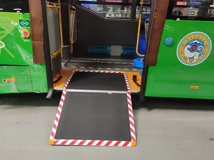 Xinder-Tech 버스 휠체어 램프의 특징