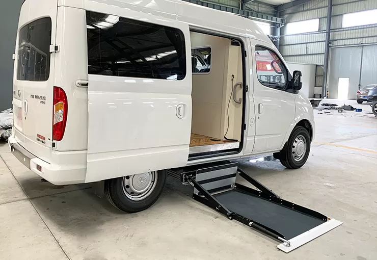 mini uvl wheelchair lift 4