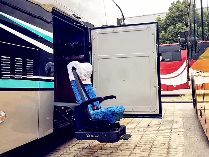 회전 버스 좌석의 작동 원리