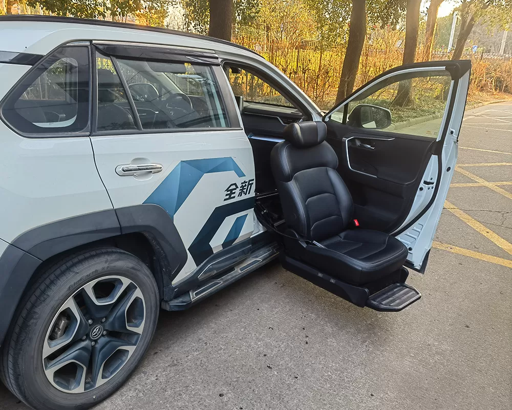 cases of swivel car seats