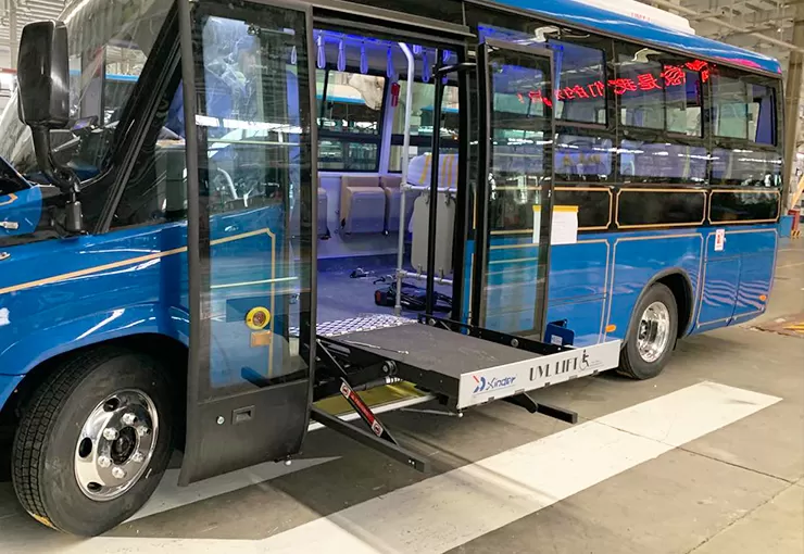 uvl 700 1300 wheelchair lift in bus step 6