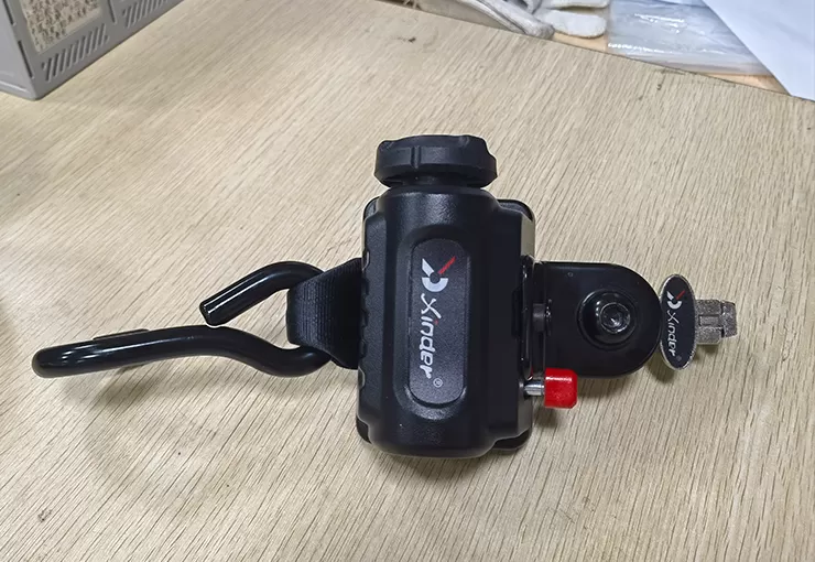 x 801 1 wheelchair restraint system 12