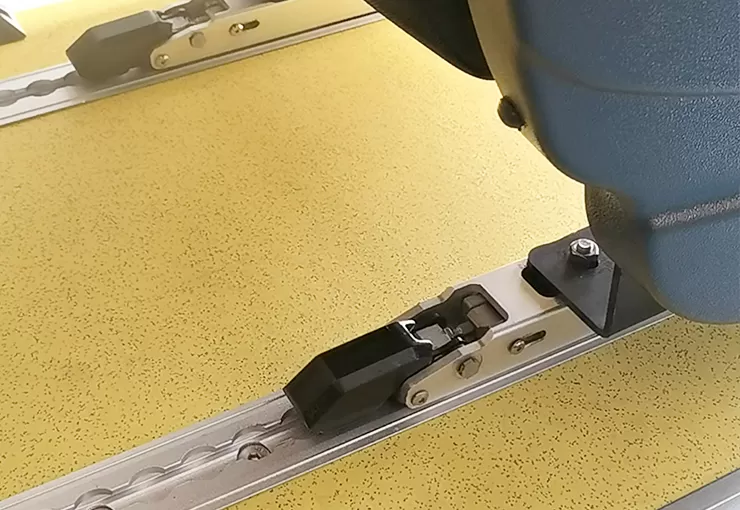 x 804 seat fixing system 6